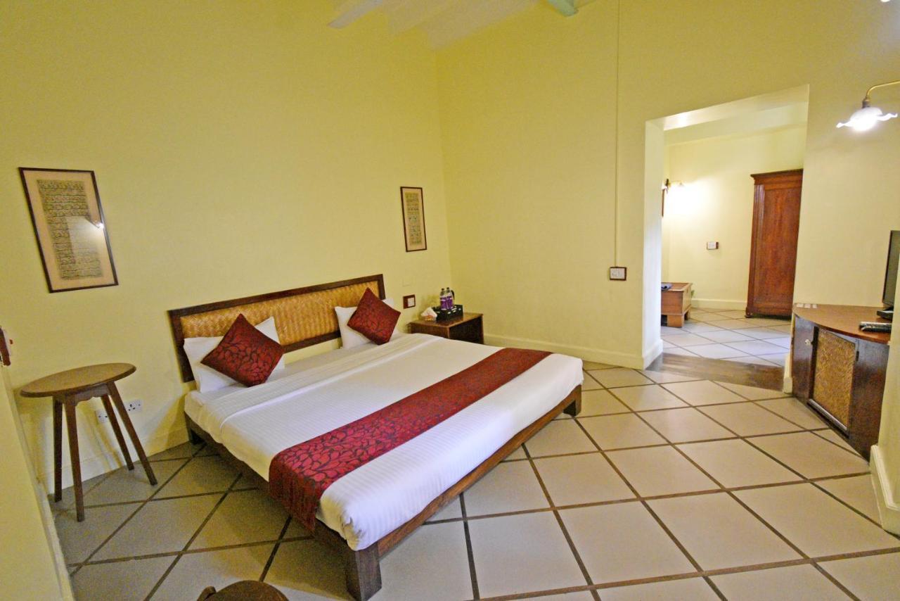 Hotel Villa Des Gouverneurs Pondicherry Exterior photo