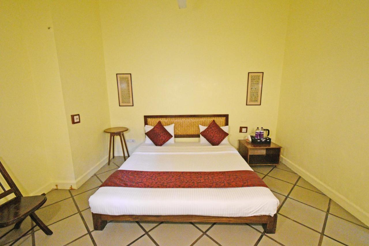 Hotel Villa Des Gouverneurs Pondicherry Exterior photo